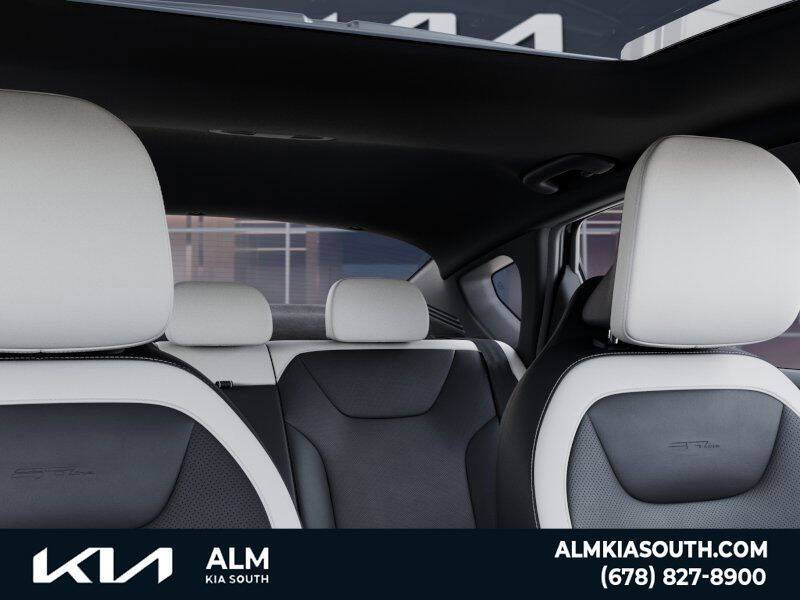 2025 Kia K4 GT-Line Turbo