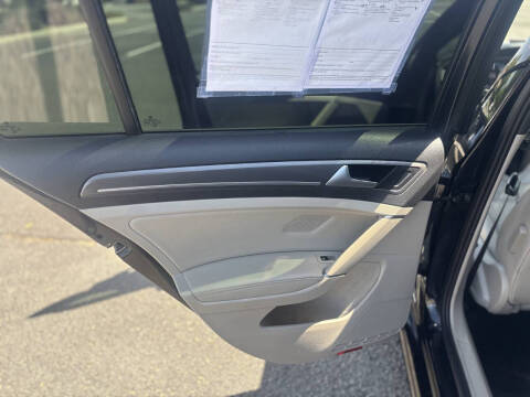 2019 Volkswagen e-Golf SEL Premium