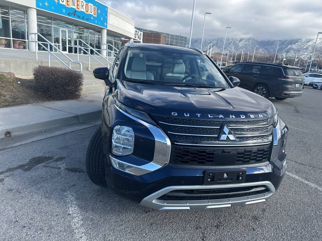 2024 Mitsubishi Outlander for sale at Axio Auto Boise in Boise, ID