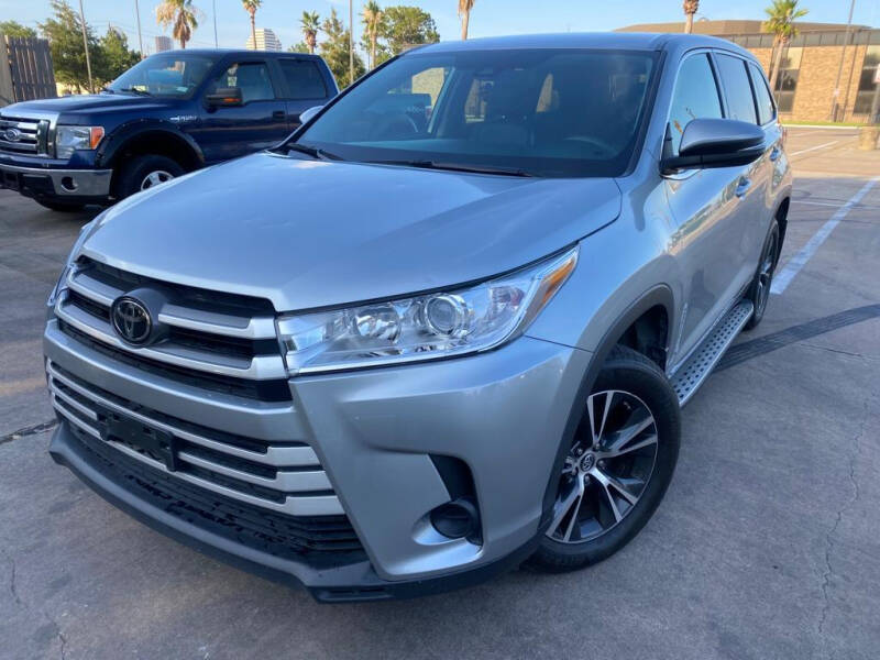 2019 Toyota Highlander for sale at M.I.A Motor Sport in Houston TX