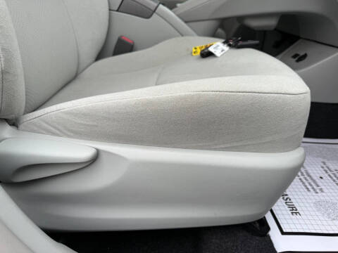 2014 Toyota Prius Five