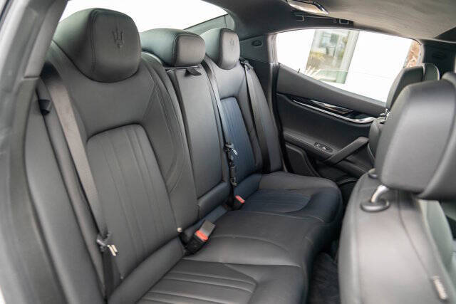 2022 Maserati Ghibli Modena