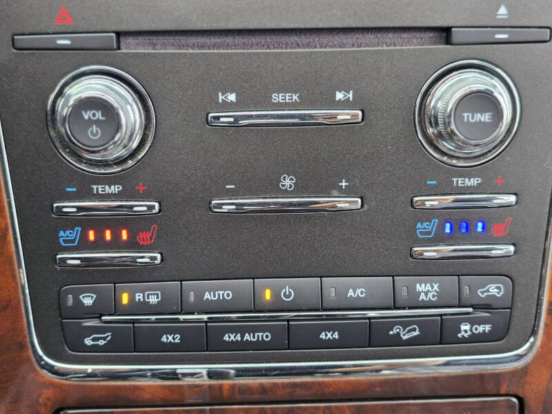 2016 Lincoln Navigator Select