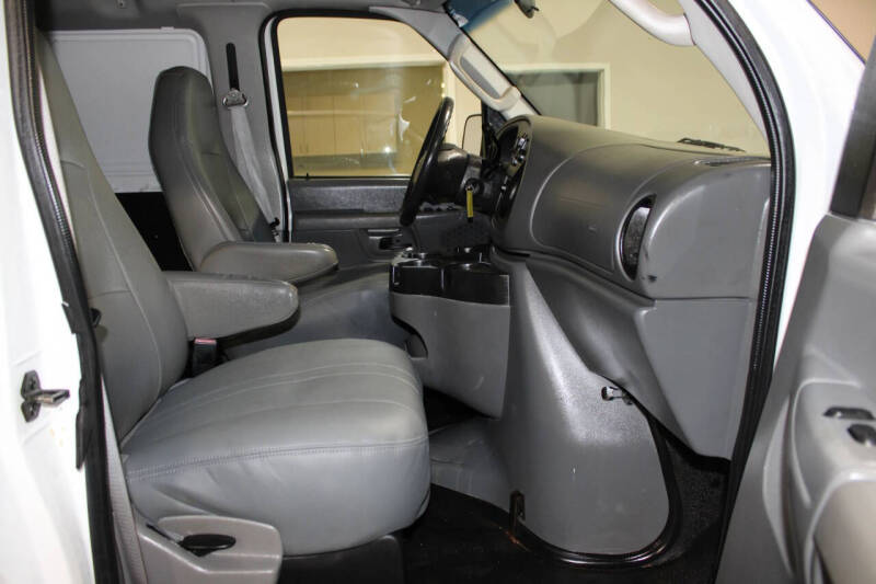 2008 Ford E-Series E-350 SD