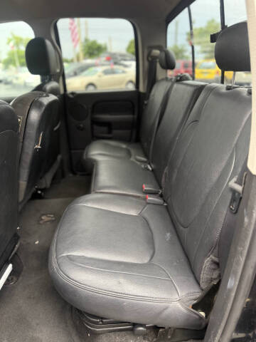 2005 Dodge Ram 1500 SLT