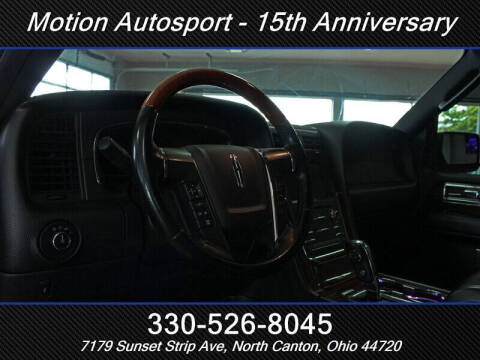 2017 Lincoln Navigator L Select