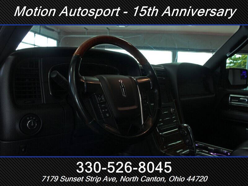 2017 Lincoln Navigator L Select