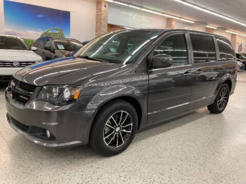 2017 Dodge Grand Caravan for sale at Dixie Motors in Fairfield OH