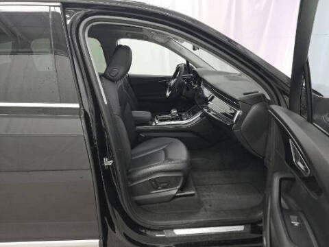 2022 Audi Q7 quattro Premium Plus 55 TFSI