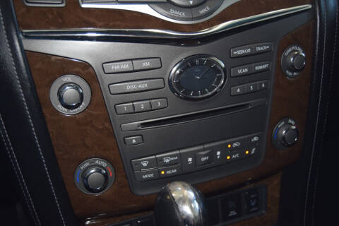 2017 Infiniti QX80 Signature Edition