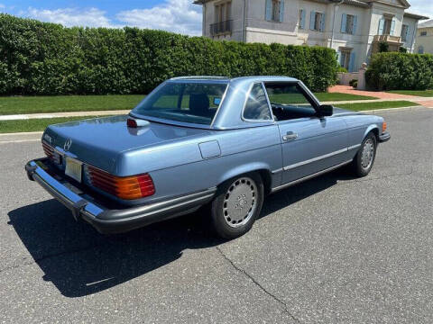 1986 Mercedes-Benz 560-Class 560 SL