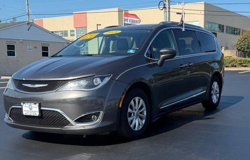 2018 Chrysler Pacifica Touring L