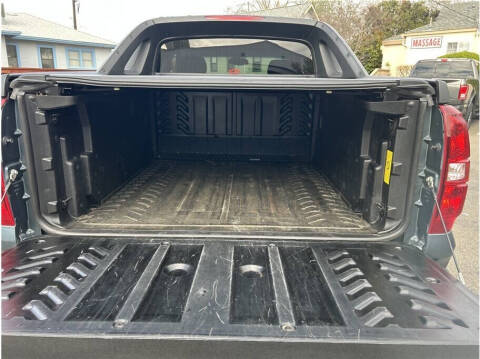 2011 Chevrolet Avalanche LS