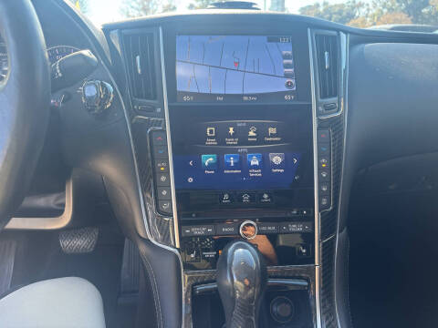 2016 Infiniti Q50 Sport