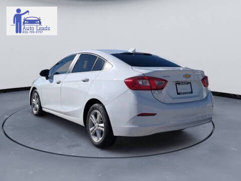 2017 Chevrolet Cruze LT Auto