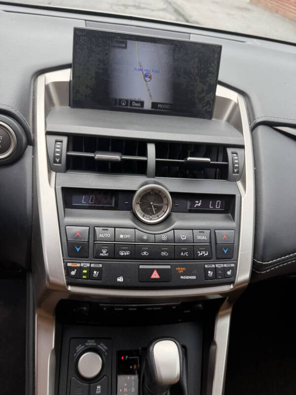 2015 Lexus NX 200t
