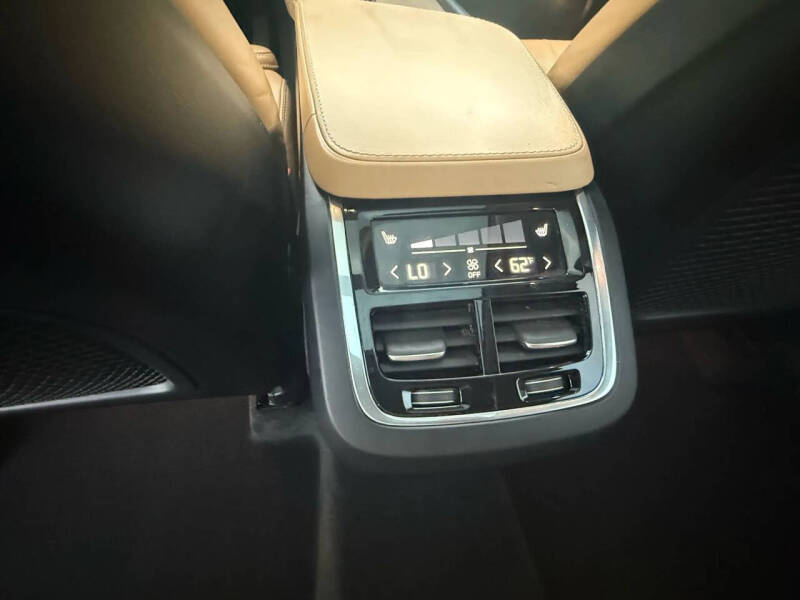 2016 Volvo XC90 T6 Inscription