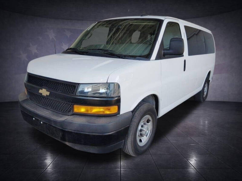 2023 Chevrolet Express LS 3500