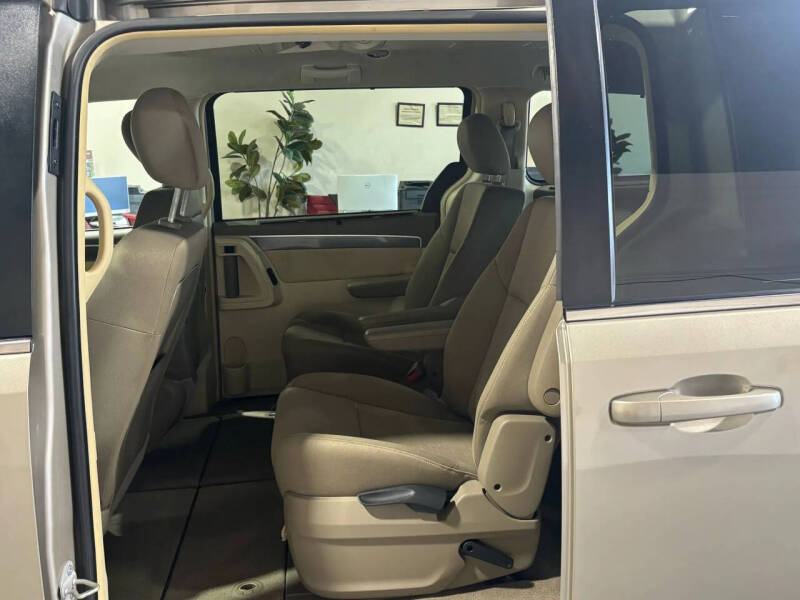 2009 Volkswagen Routan