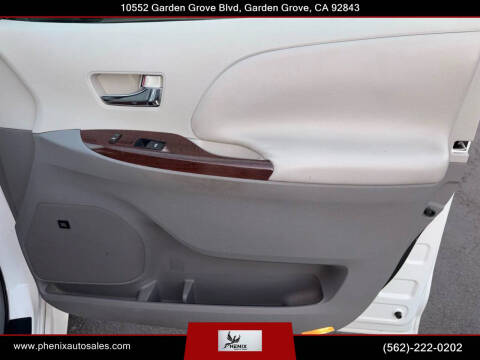 2011 Toyota Sienna Limited 7-Passenger