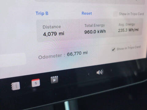 2019 Tesla Model 3 Mid Range