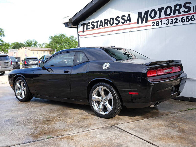 2012 Dodge Challenger SXT Plus