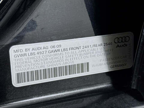 2010 Audi A4 2.0T quattro Premium