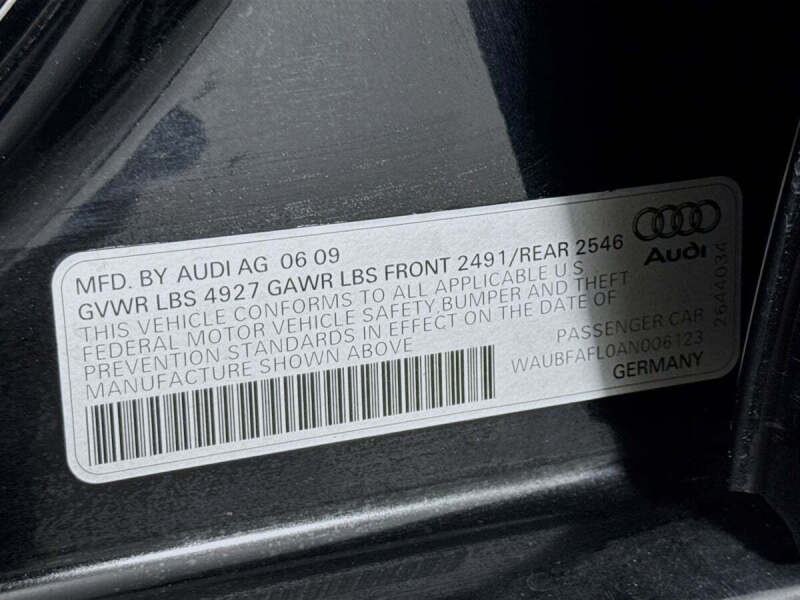 2010 Audi A4 2.0T quattro Premium