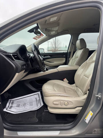 2018 Buick Enclave Essence