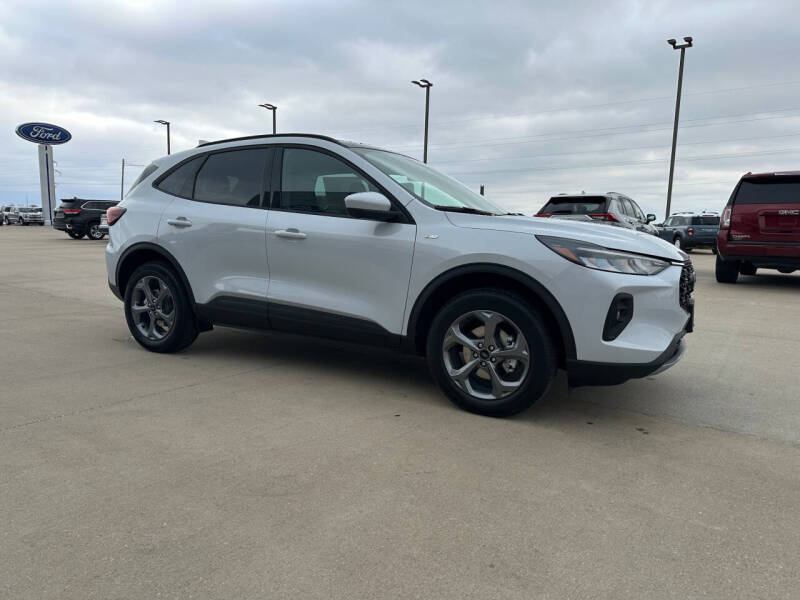 2026 Ford Escape ST-Line Select