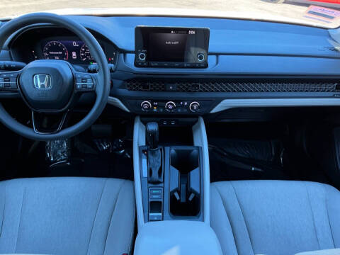 2025 Honda Accord LX