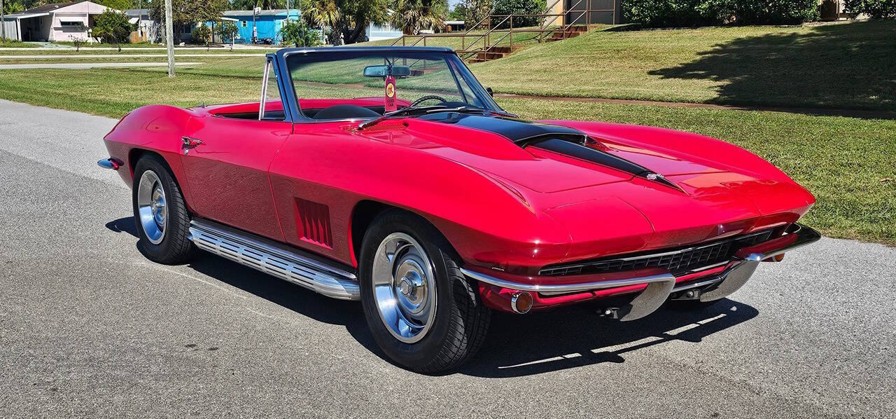 1967 Chevrolet Corvette Stingray 2