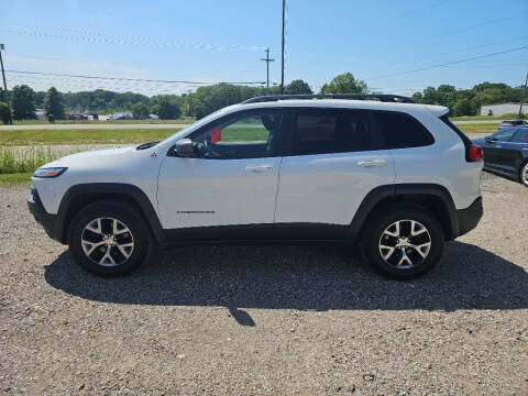 2014 Jeep Cherokee for sale at Iron Works Auto Sales in Hubbard OH