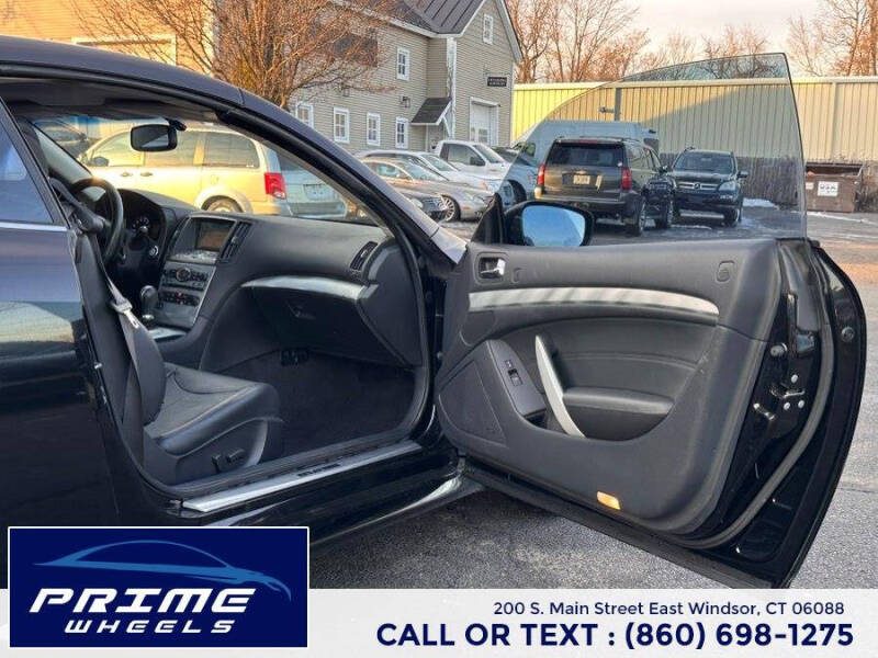 2012 Infiniti G37 Convertible