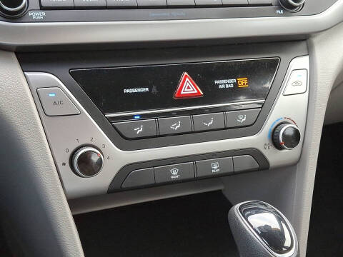 2018 Hyundai Elantra