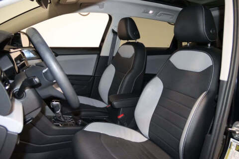 2022 Volkswagen Taos SEL 4Motion