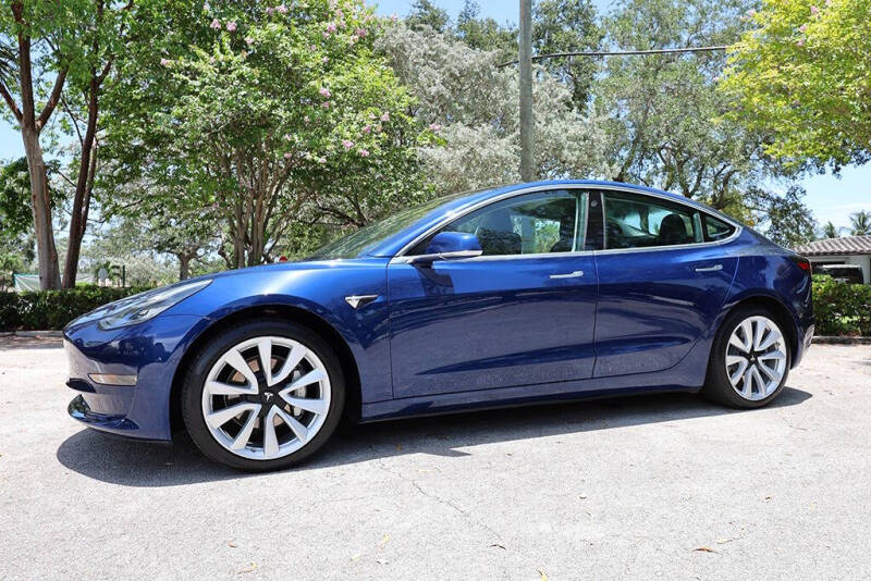 2019 Tesla Model 3 Standard Range Plus