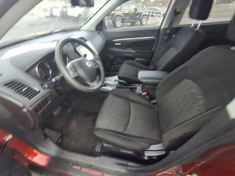 2020 Mitsubishi Outlander Sport ES