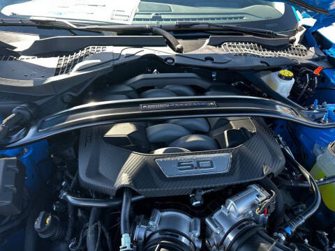 2025 Ford Mustang Dark Horse