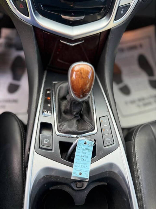 2016 Cadillac SRX Performance Collection