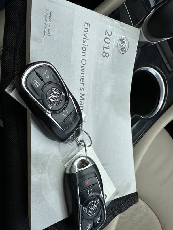 2018 Buick Envision Essence