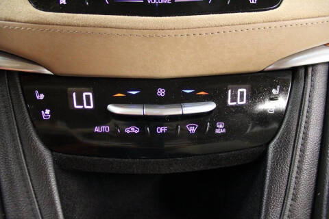 2017 Cadillac XT5 Platinum