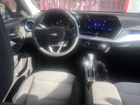 2024 Chevrolet Trax LT