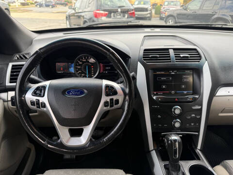 2012 Ford Explorer XLT