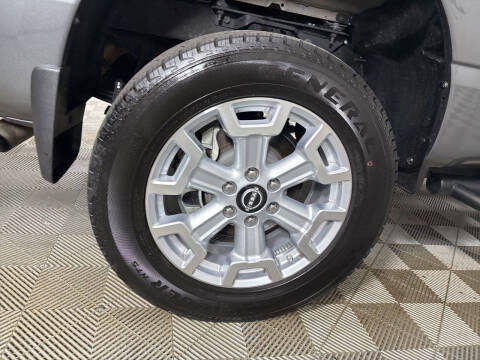 2024 Nissan Titan XD SV