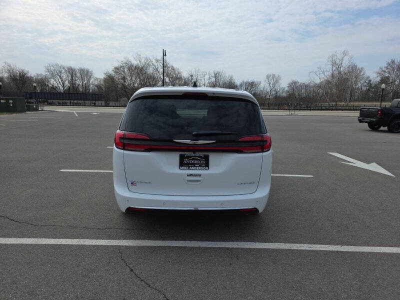 2026 Chrysler Pacifica Limited