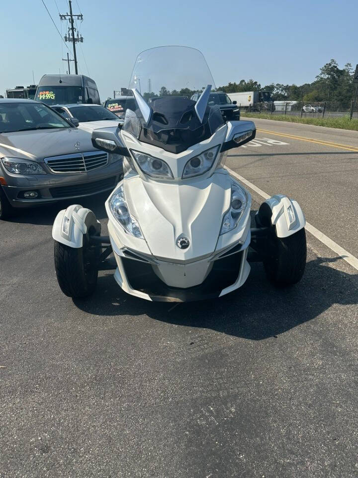 2017 X can AM Spyder  