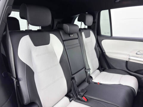 2023 Mercedes-Benz GLB GLB 250