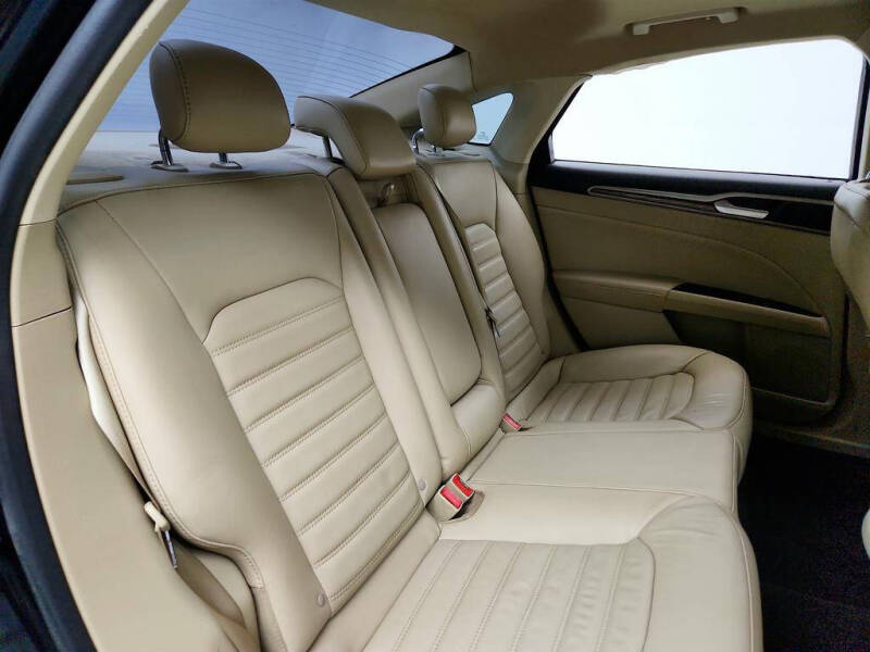 2014 Ford Fusion Energi SE