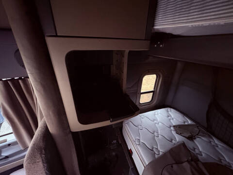 2017 Freightliner Cascadia